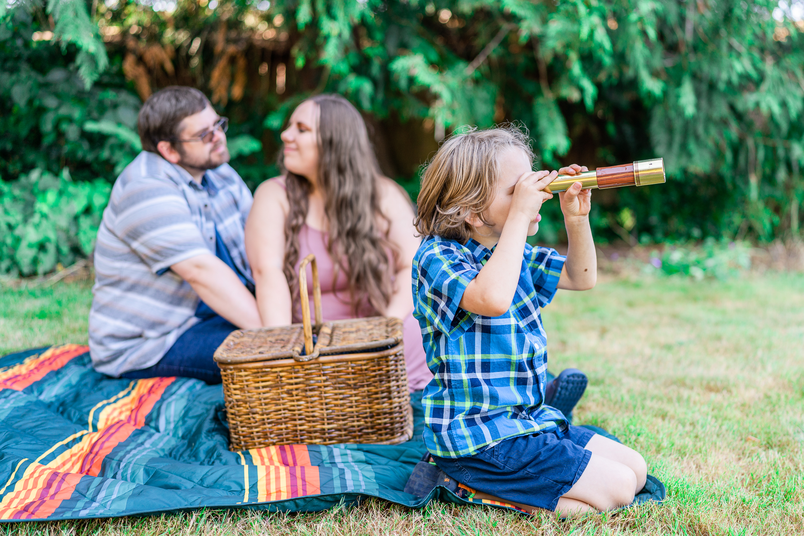 backyard family photoshoot